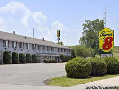 Super 8 By Wyndham Sturgeon Bay Hotel Exterior foto